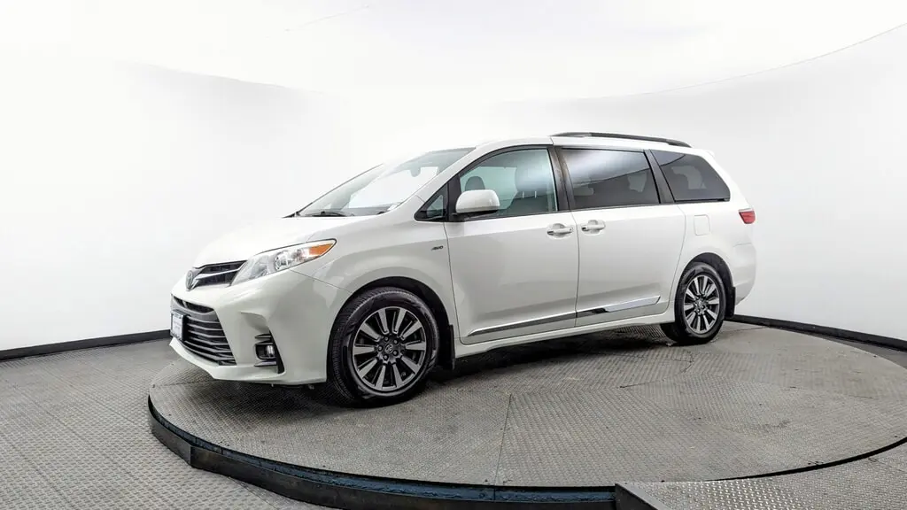 Florida Fine Cars - Used TOYOTA SIENNA 2020 MIAMI XLE
