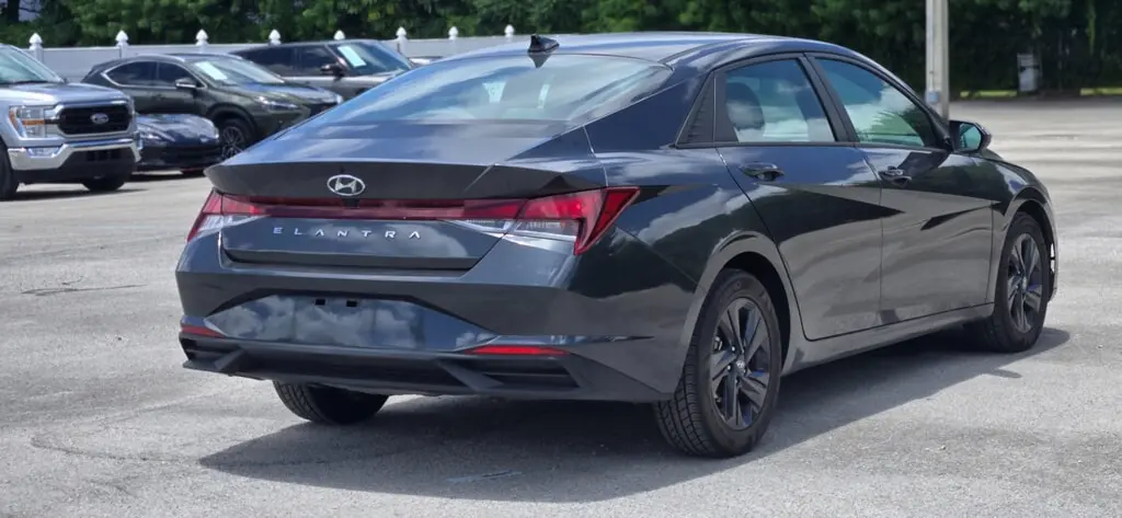 Florida Fine Cars - Used HYUNDAI ELANTRA 2023 MARGATE SEL
