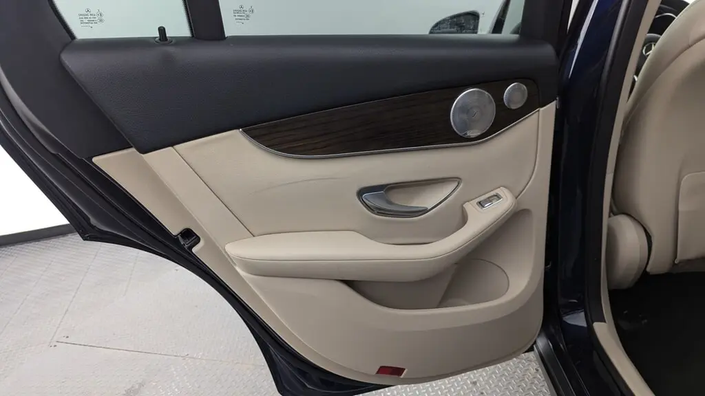 Florida Fine Cars - Used MERCEDES-BENZ GLC 2021 MIAMI GLC 300