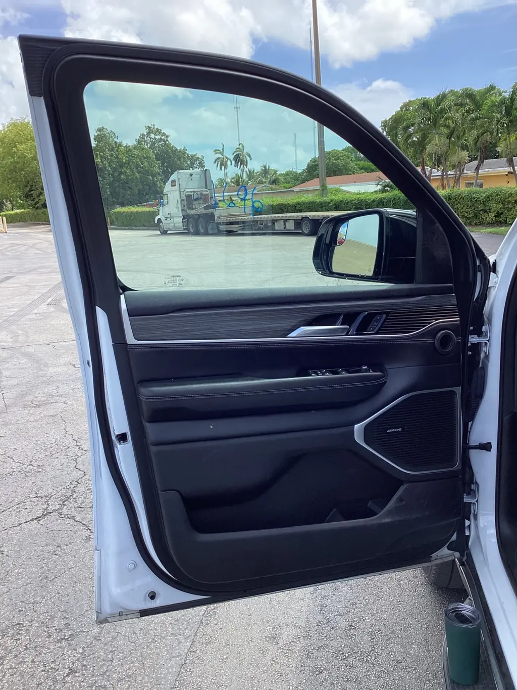 Florida Fine Cars - Used JEEP WAGONEER L 2023 MIAMI SERIES II