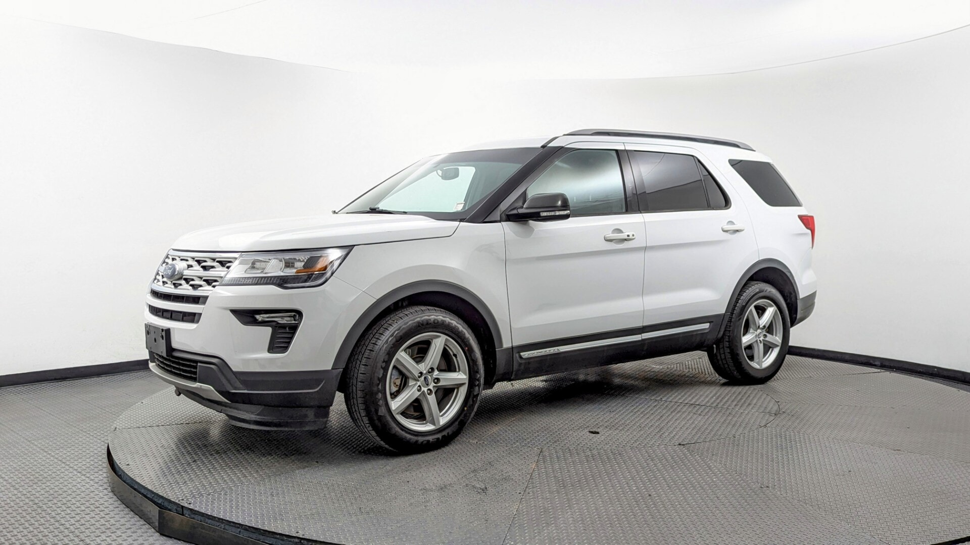 2019 Ford Explorer XLT's photo