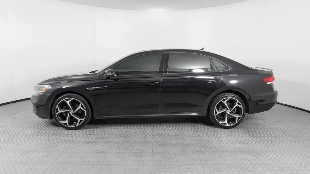 Florida Fine Cars - Used VOLKSWAGEN PASSAT 2020 ORLANDO 2.0T R-LINE
