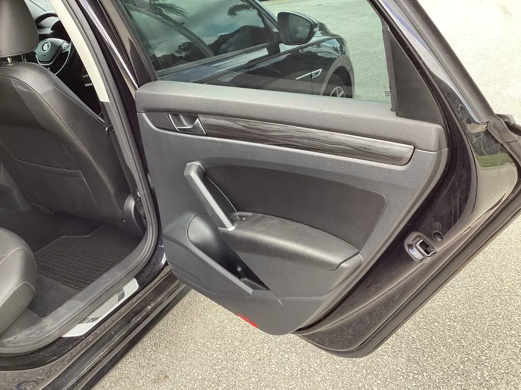 Florida Fine Cars - Used VOLKSWAGEN PASSAT 2020 ORLANDO 2.0T R-LINE