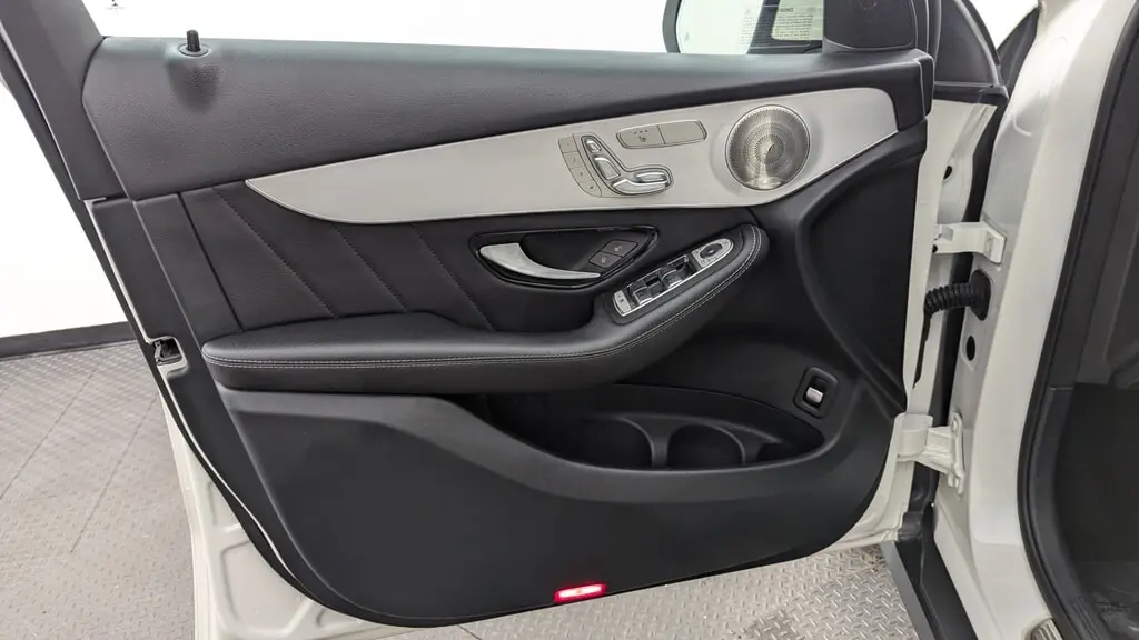 Florida Fine Cars - Used MERCEDES-BENZ GLC 2021 MARGATE GLC 300