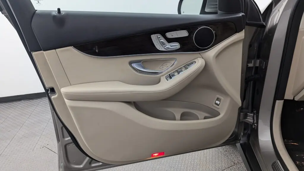 Florida Fine Cars - Used MERCEDES-BENZ GLC 2020 WEST PALM GLC 300