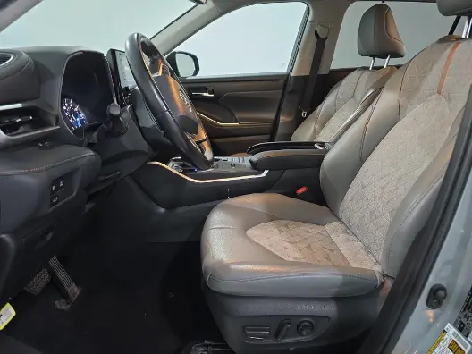 Florida Fine Cars - Used TOYOTA HIGHLANDER 2022 ORLANDO HYBRID BRONZE EDITION