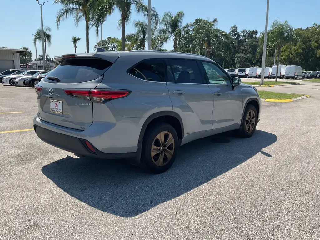 Florida Fine Cars - Used TOYOTA HIGHLANDER 2022 ORLANDO HYBRID BRONZE EDITION