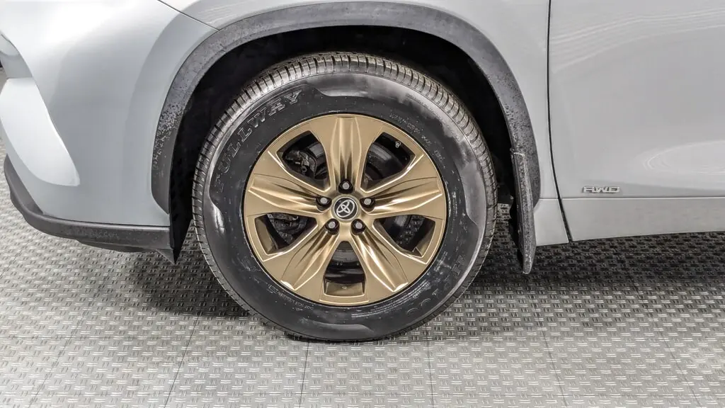 Florida Fine Cars - Used TOYOTA HIGHLANDER 2022 ORLANDO HYBRID BRONZE EDITION