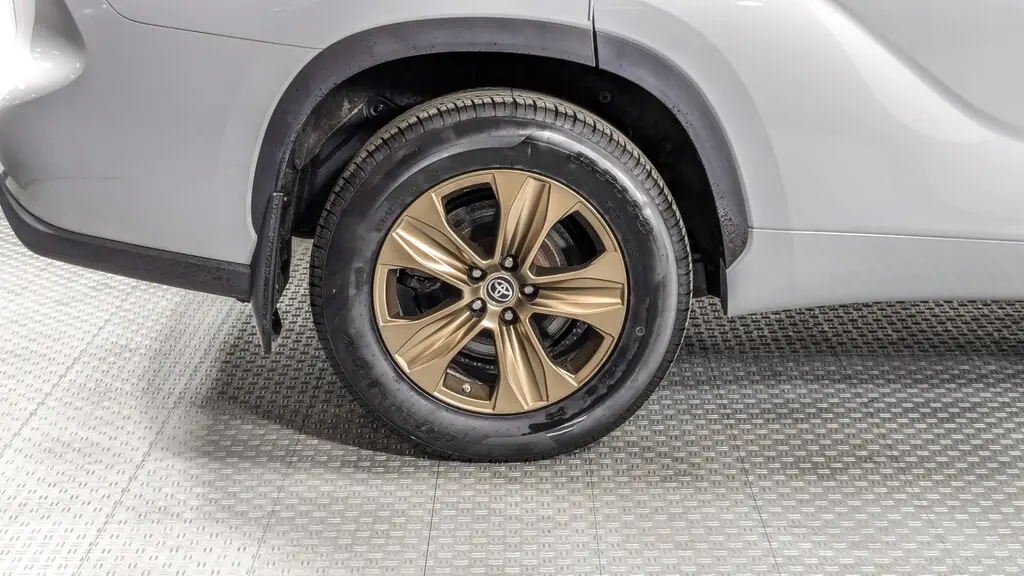 Florida Fine Cars - Used TOYOTA HIGHLANDER 2022 ORLANDO HYBRID BRONZE EDITION