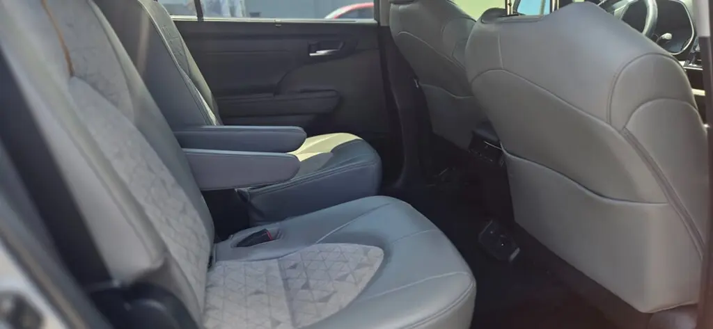 Florida Fine Cars - Used TOYOTA HIGHLANDER 2023 MIAMI HYBRID BRONZE EDITION