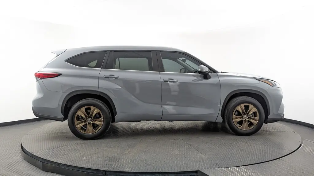 Florida Fine Cars - Used TOYOTA HIGHLANDER 2023 MIAMI HYBRID BRONZE EDITION