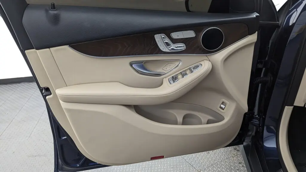 Florida Fine Cars - Used MERCEDES-BENZ GLC 2019 MIAMI GLC 300