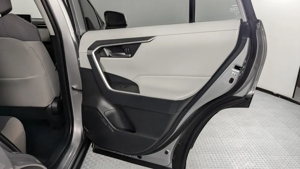 Florida Fine Cars - Used TOYOTA RAV4 2019 ORLANDO XLE