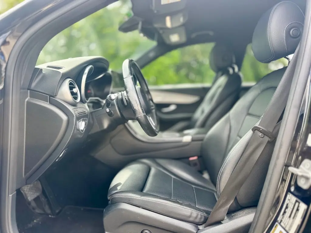 Florida Fine Cars - Used MERCEDES-BENZ GLC 2021 WEST PALM GLC 300