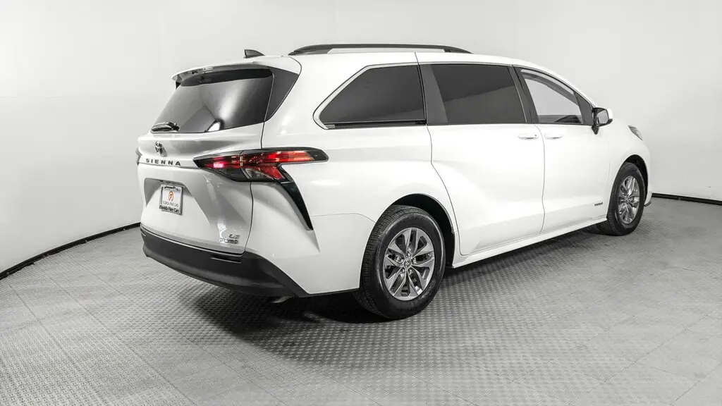 Florida Fine Cars - Used TOYOTA SIENNA 2021 ORLANDO LE