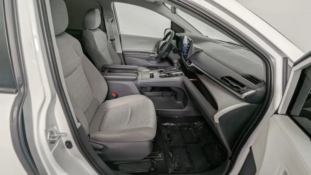 Florida Fine Cars - Used TOYOTA SIENNA 2021 ORLANDO LE