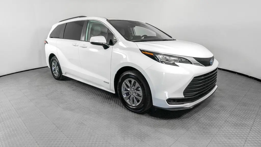 Florida Fine Cars - Used TOYOTA SIENNA 2021 ORLANDO LE