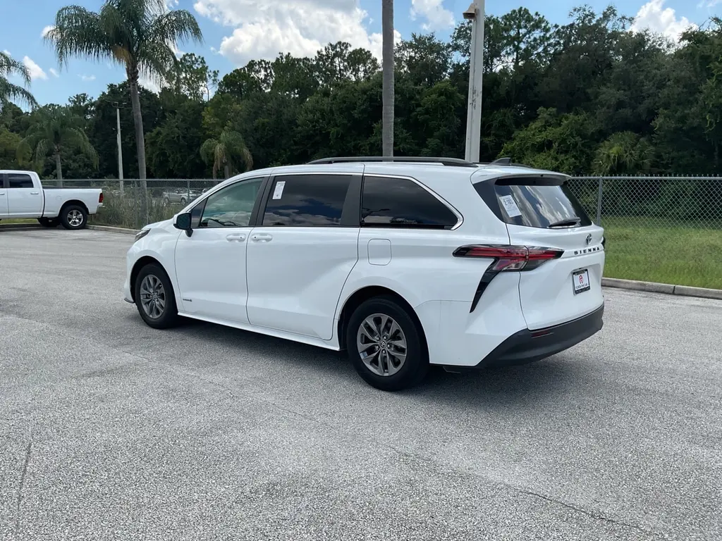 Florida Fine Cars - Used TOYOTA SIENNA 2021 ORLANDO LE