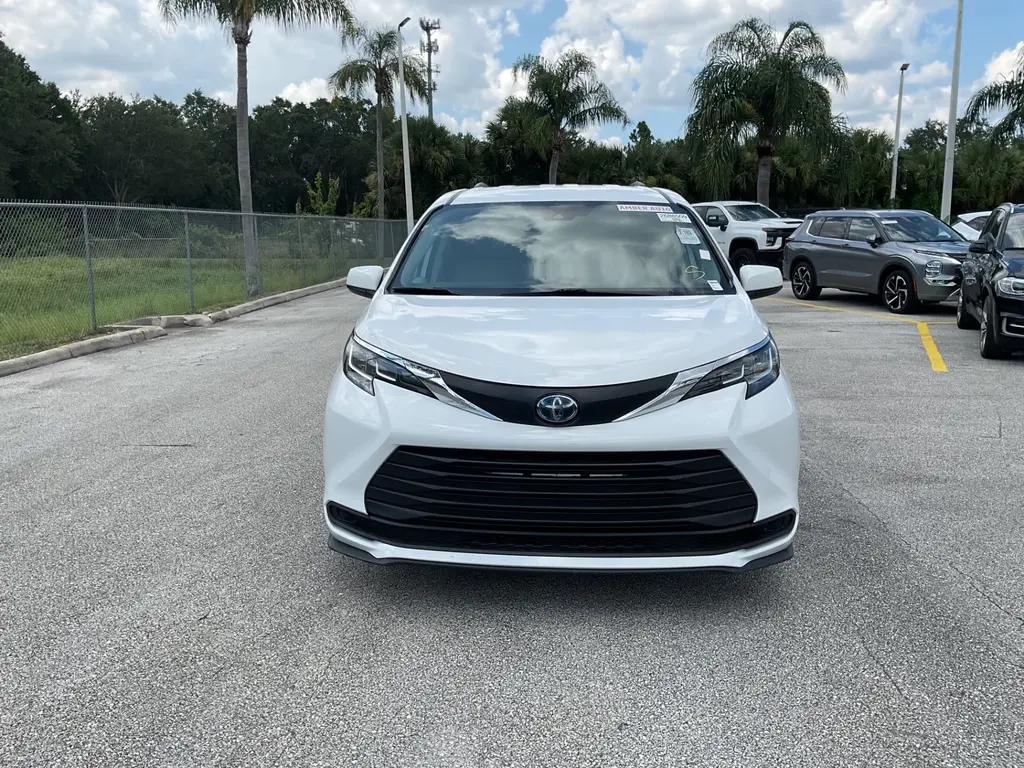Florida Fine Cars - Used TOYOTA SIENNA 2021 ORLANDO LE