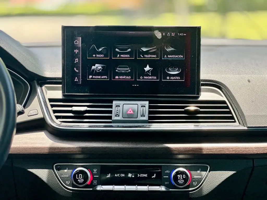 Florida Fine Cars - Used AUDI Q5 SPORTBACK 2021 MIAMI PREMIUM PLUS