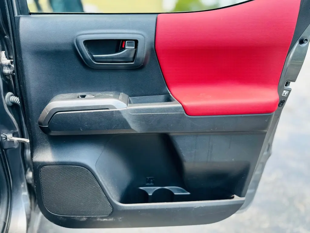 Florida Fine Cars - Used TOYOTA TACOMA 4WD 2019 MIAMI SR5