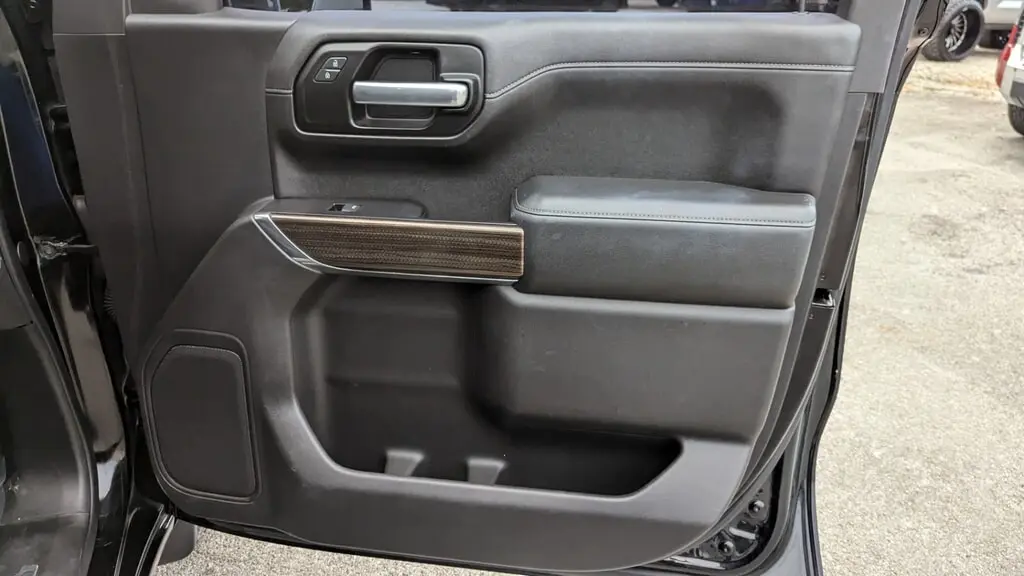 Florida Fine Cars - Used CHEVROLET SILVERADO 1500 2019 MARGATE LT