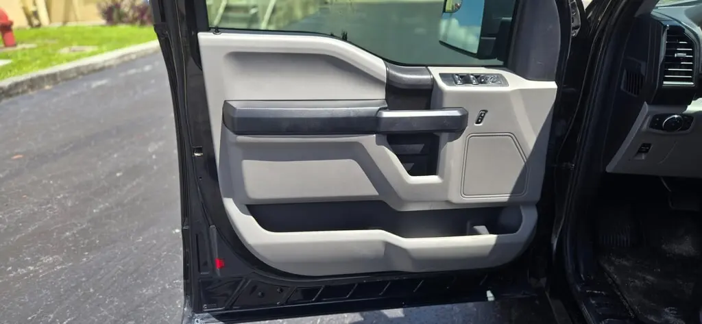 Florida Fine Cars - Used FORD F-150 2018 MARGATE XL