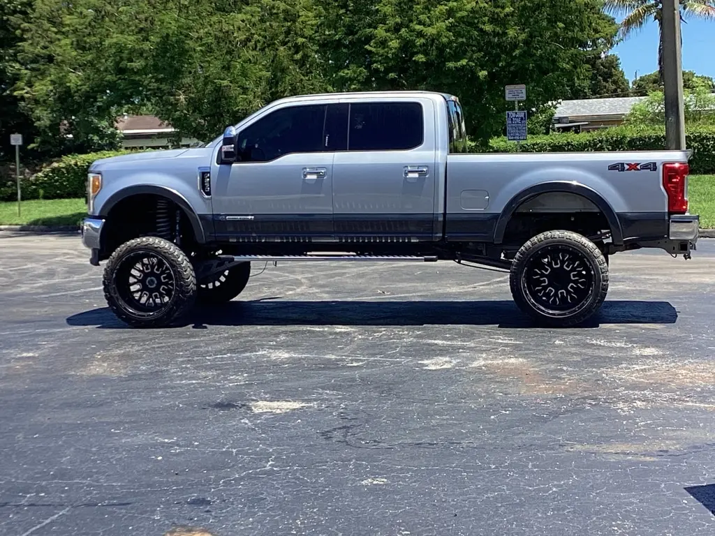 Florida Fine Cars - Used FORD SUPER DUTY F-250 SRW 2017 MIAMI LARIAT
