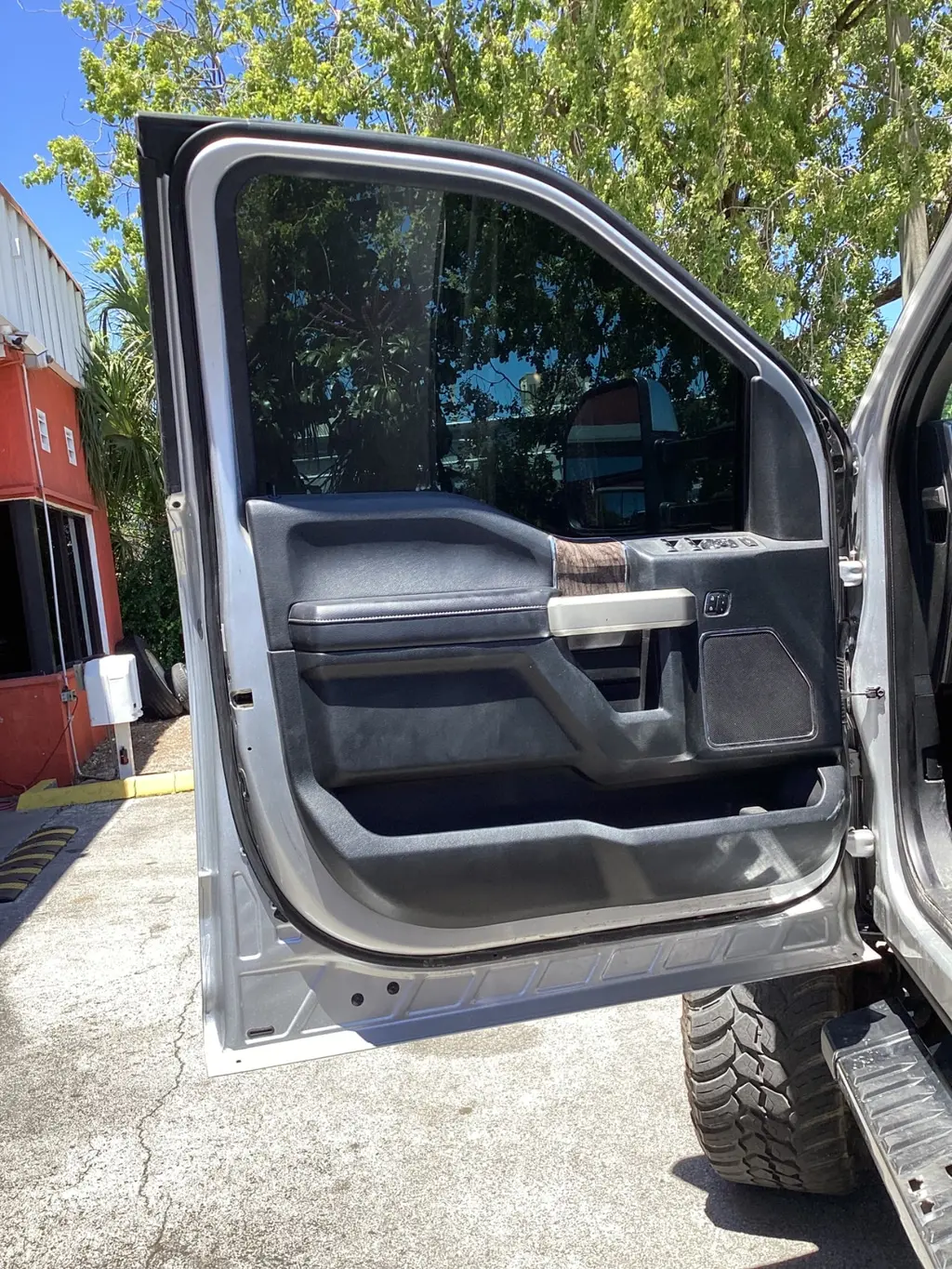 Florida Fine Cars - Used FORD SUPER DUTY F-250 SRW 2017 MIAMI LARIAT