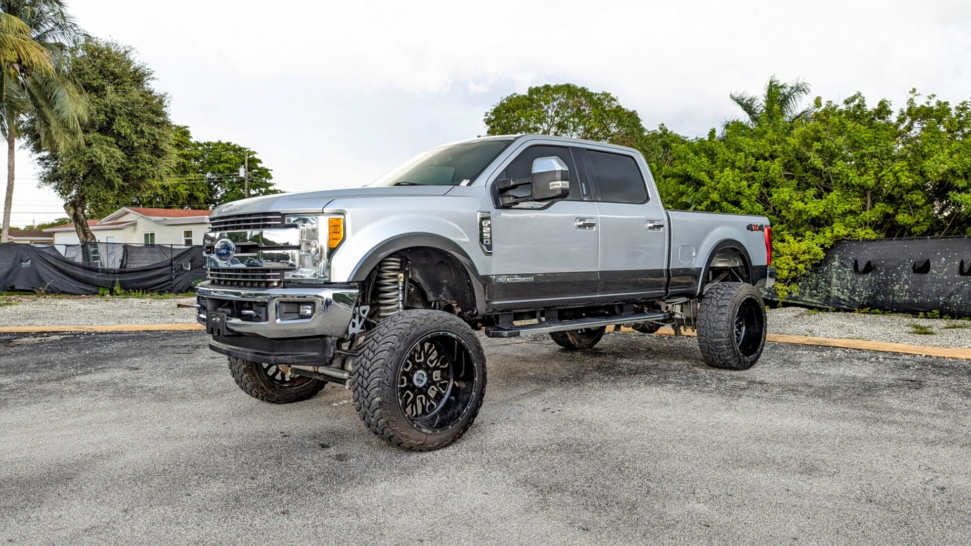 2017 Ford F-250 Super Duty Lariat