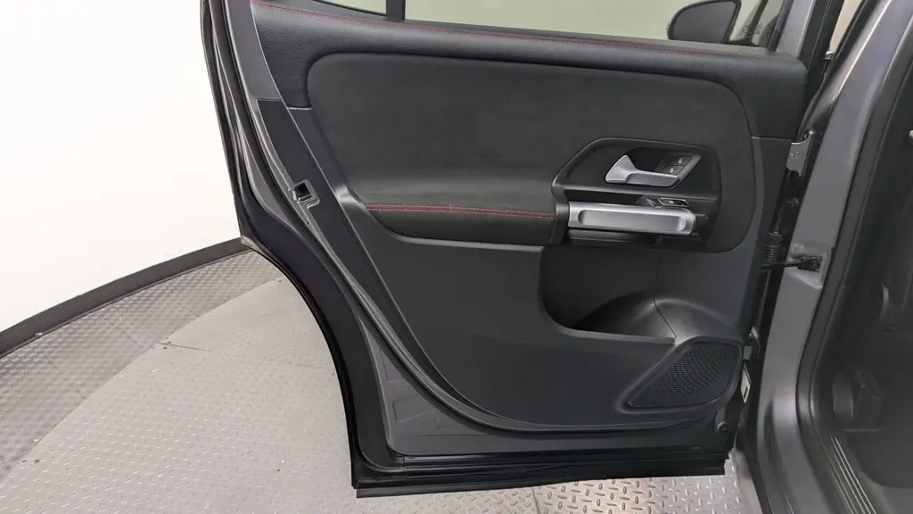 Florida Fine Cars - Used MERCEDES-BENZ GLB 2021 WEST PALM GLB 250