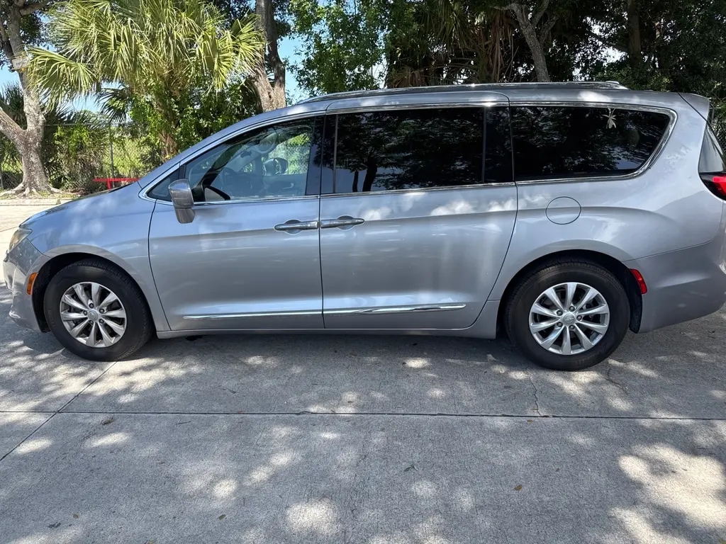 Florida Fine Cars - Used CHRYSLER PACIFICA 2018 WEST PALM touring