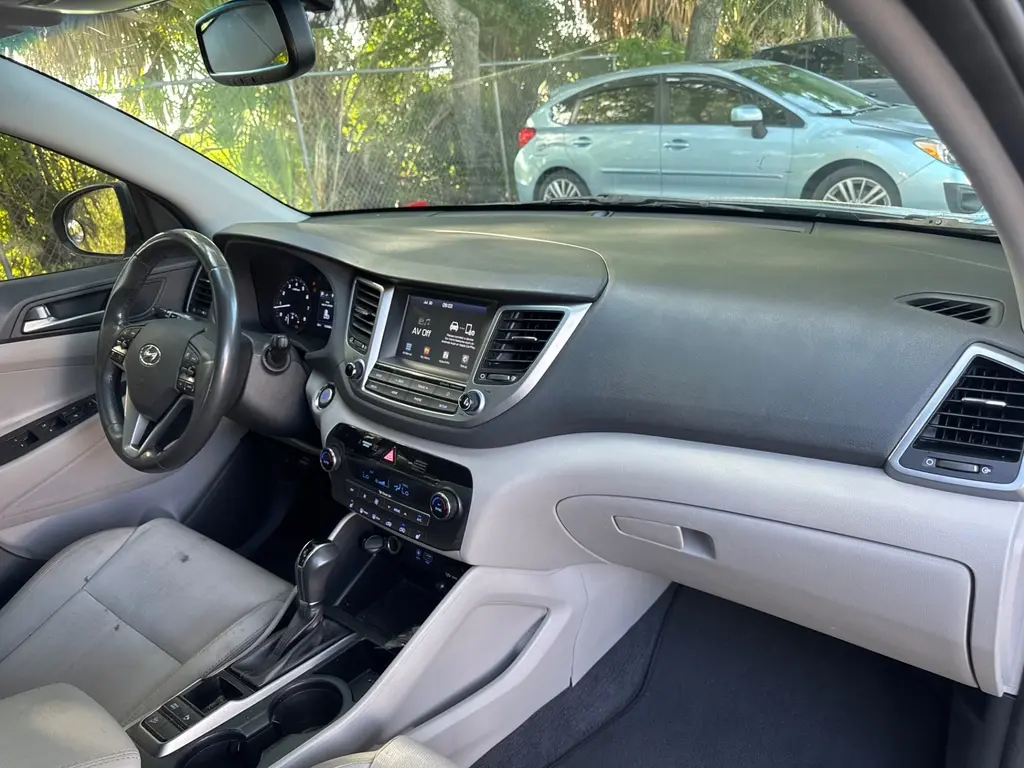 Florida Fine Cars - Used HYUNDAI TUCSON 2018 WEST PALM VALUE