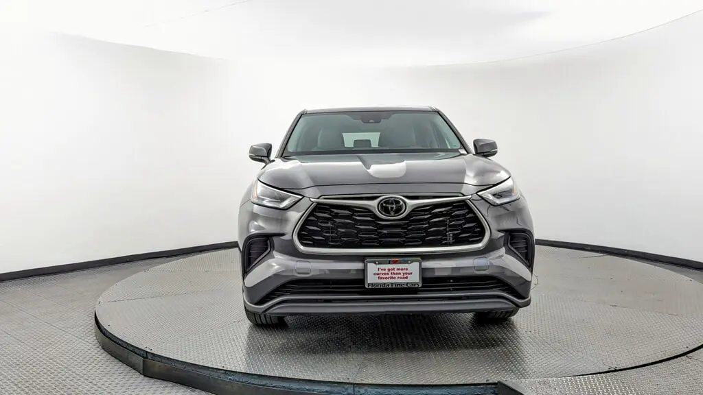 Florida Fine Cars - Used TOYOTA HIGHLANDER 2023 MARGATE L
