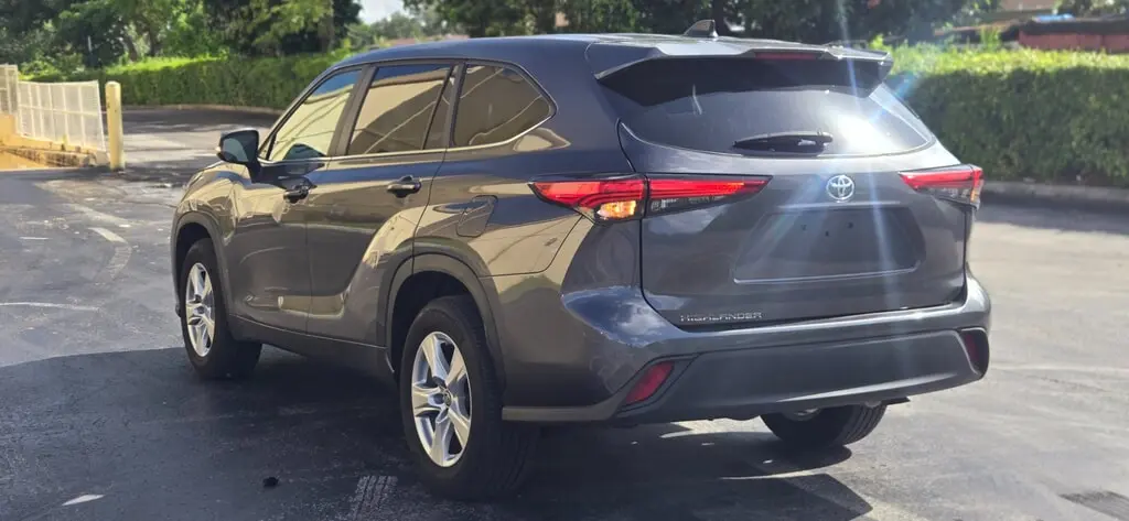 Florida Fine Cars - Used TOYOTA HIGHLANDER 2023 MARGATE L