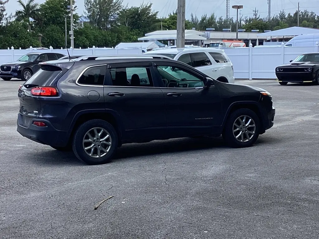 Florida Fine Cars - Used JEEP CHEROKEE 2017 MIAMI LATITUDE
