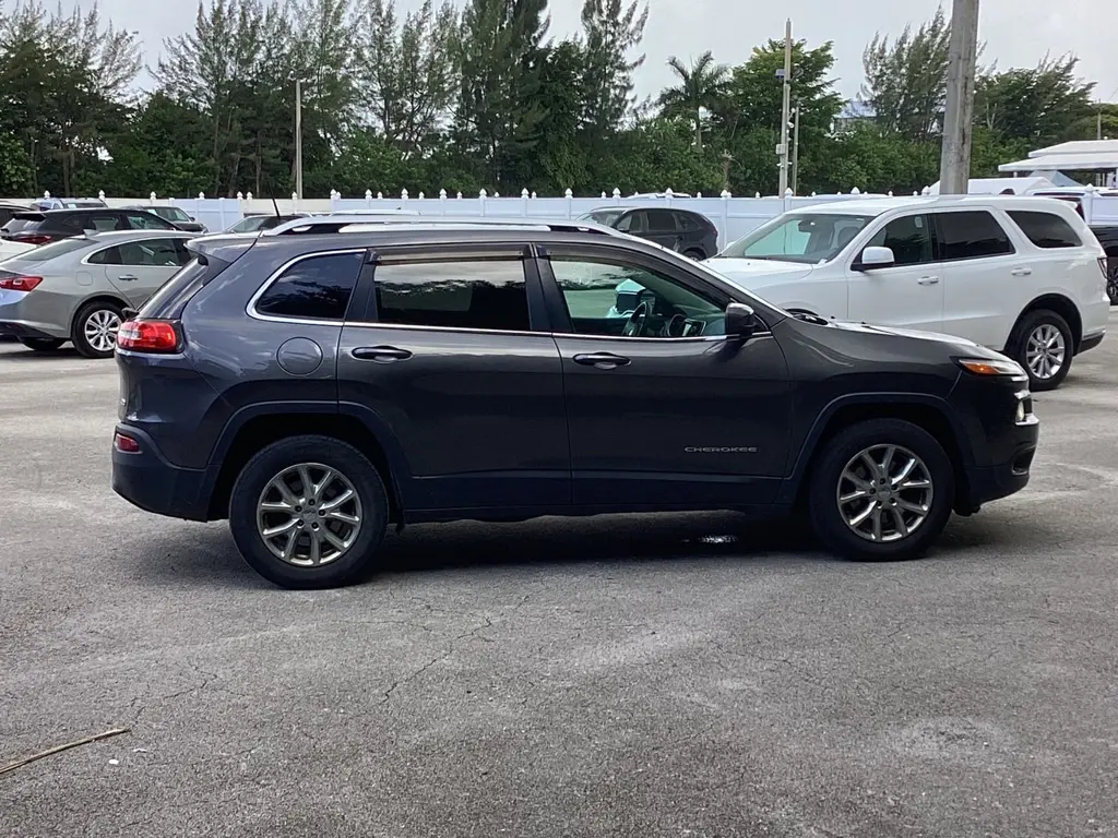 Florida Fine Cars - Used JEEP CHEROKEE 2017 MIAMI LATITUDE