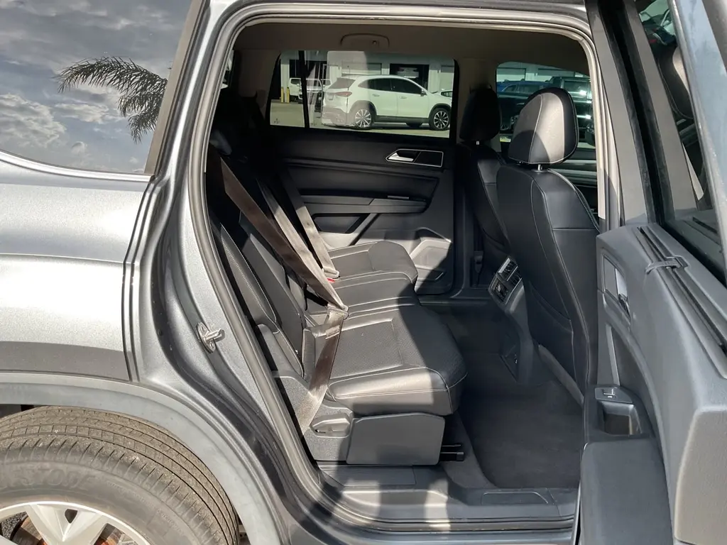 Florida Fine Cars - Used VOLKSWAGEN ATLAS 2018 ORLANDO 2.0T SE W/TECHNOLOGY