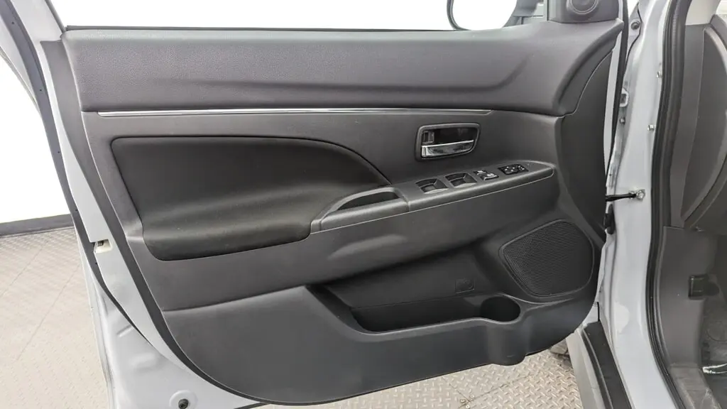 Florida Fine Cars - Used MITSUBISHI OUTLANDER SPORT 2023 MIAMI ES