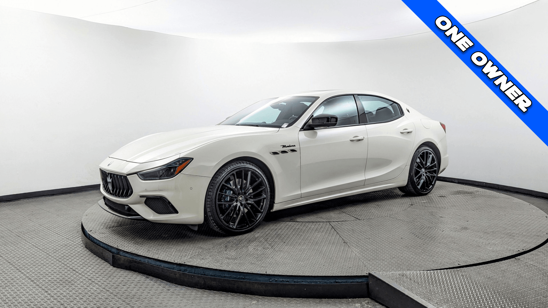 2022 Maserati Ghibli Modena