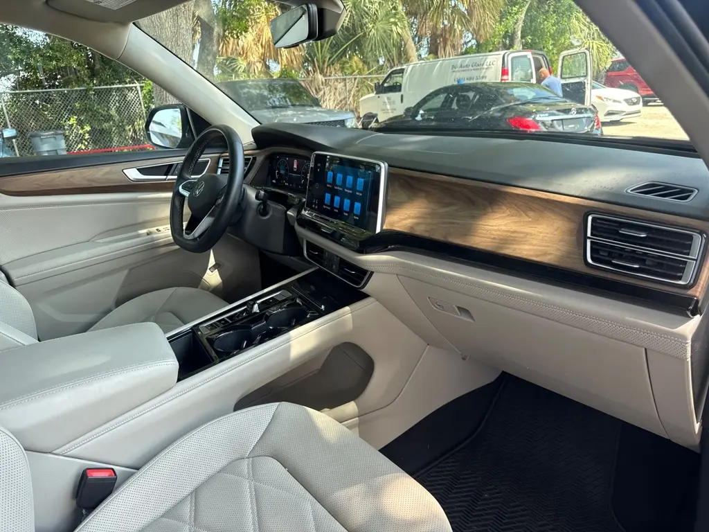 Florida Fine Cars - Used VOLKSWAGEN ATLAS 2024 WEST PALM SE