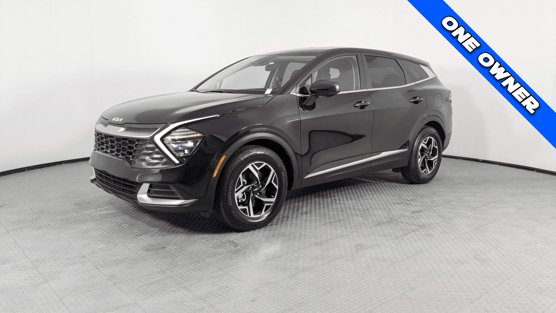 2024 Kia Sportage LX's photo