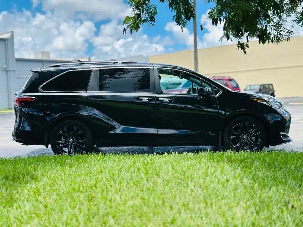 Florida Fine Cars - Used TOYOTA SIENNA 2022 MARGATE XSE