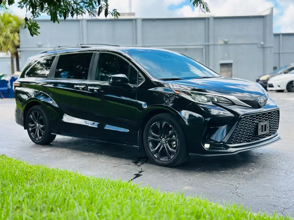 Florida Fine Cars - Used TOYOTA SIENNA 2022 MARGATE XSE