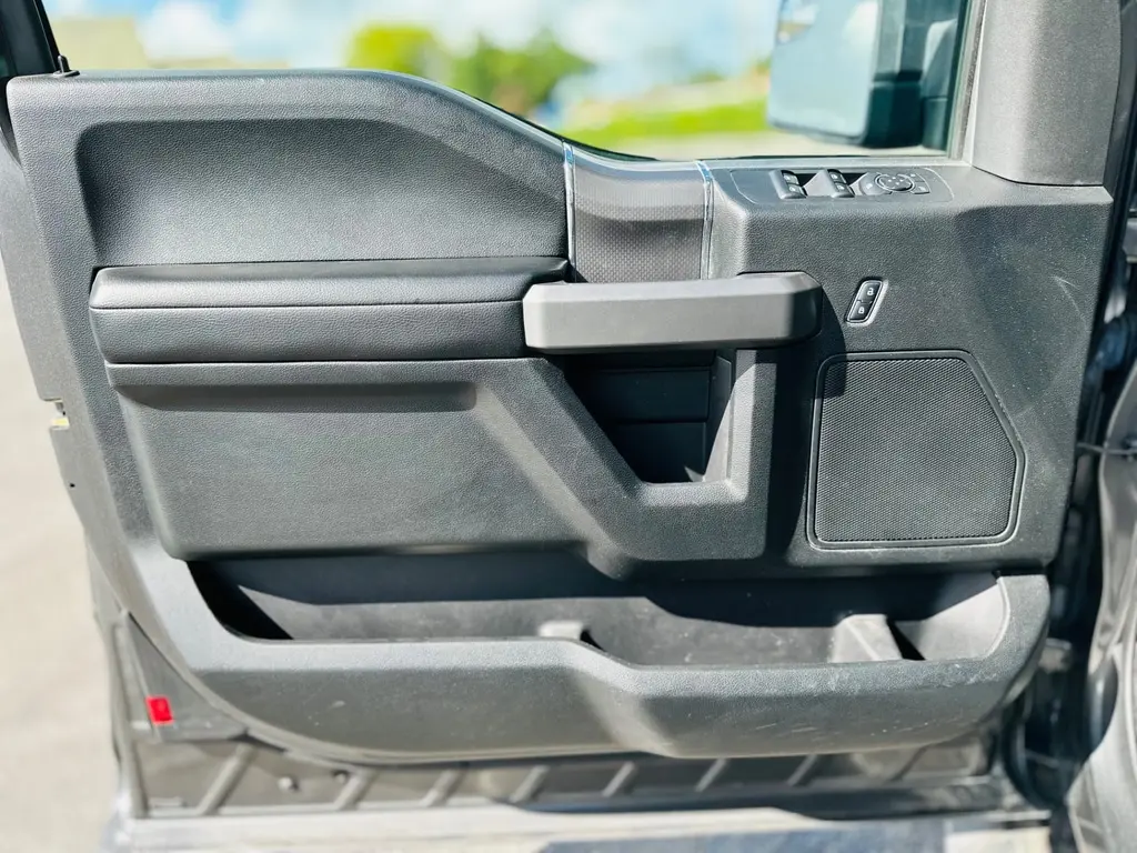 Florida Fine Cars - Used FORD F-150 2016 MARGATE XLT