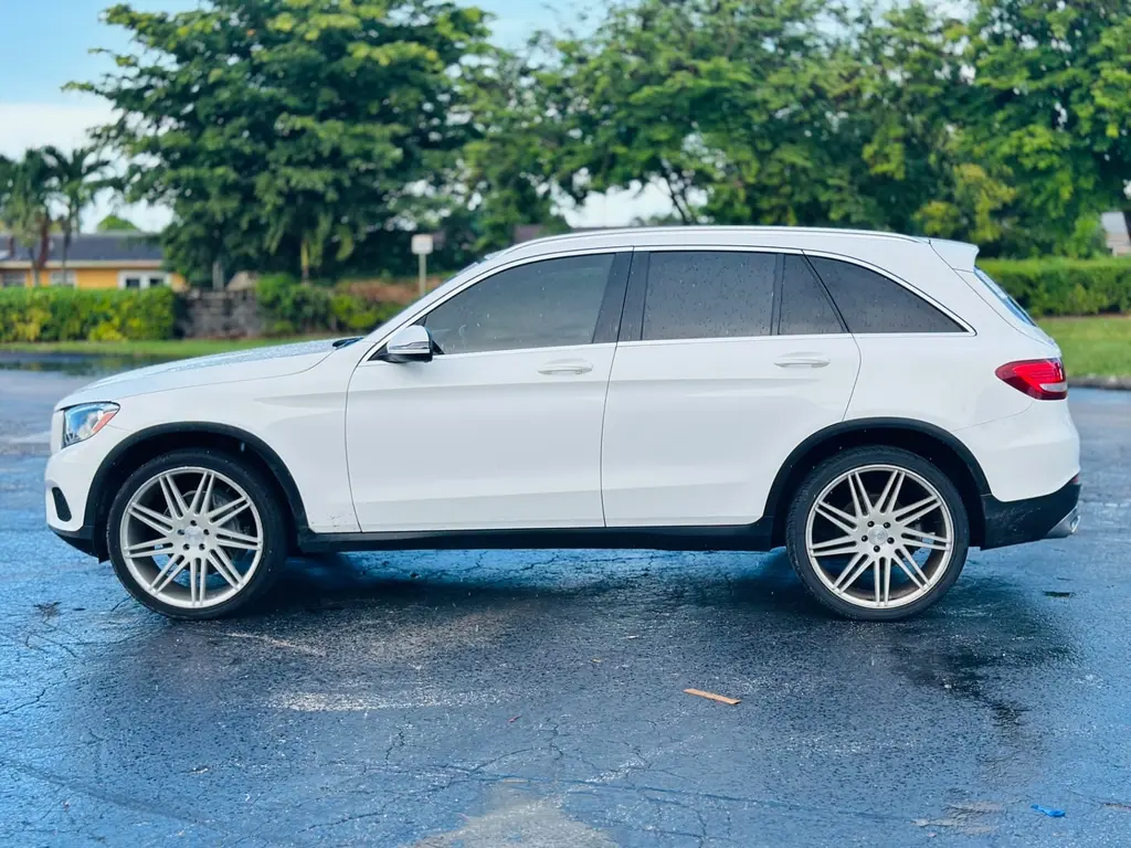 Florida Fine Cars - Used MERCEDES-BENZ GLC 2019 MARGATE GLC 300