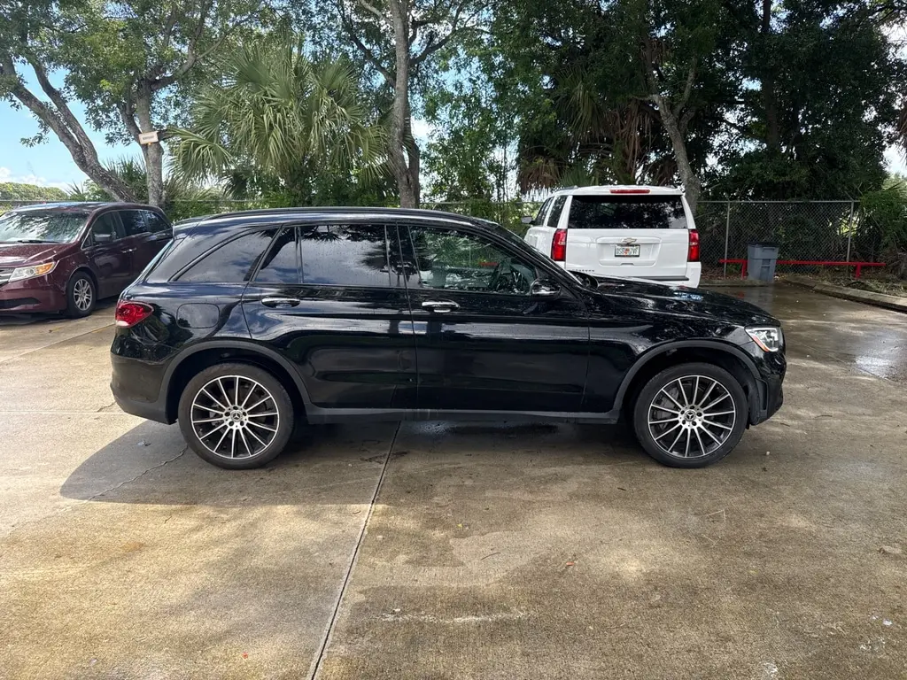 Florida Fine Cars - Used MERCEDES-BENZ GLC 2021 WEST PALM GLC 300