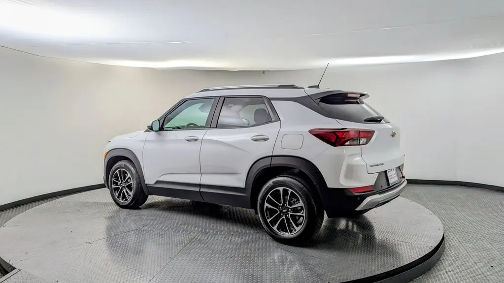 Florida Fine Cars - Used CHEVROLET TRAILBLAZER 2024 WEST PALM LT