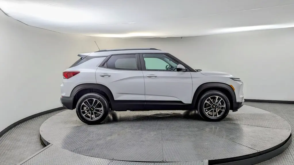 Florida Fine Cars - Used CHEVROLET TRAILBLAZER 2024 WEST PALM LT