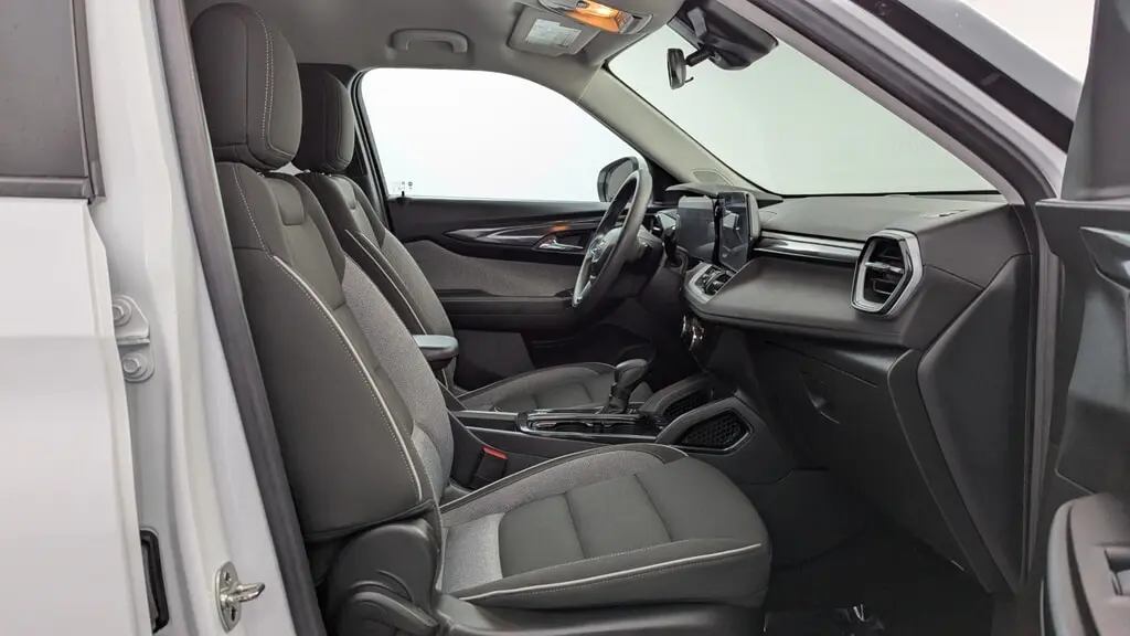 Florida Fine Cars - Used CHEVROLET TRAILBLAZER 2024 WEST PALM LT